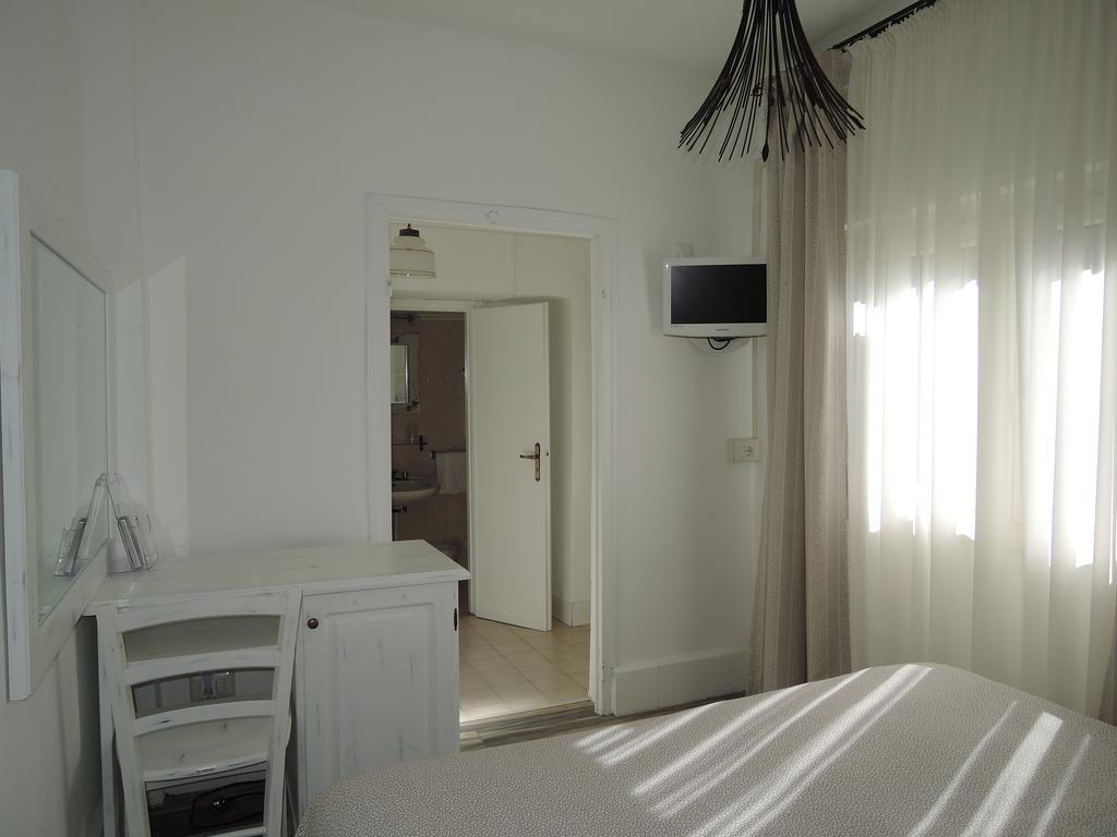Hotel La Scogliera Bordighera Kültér fotó