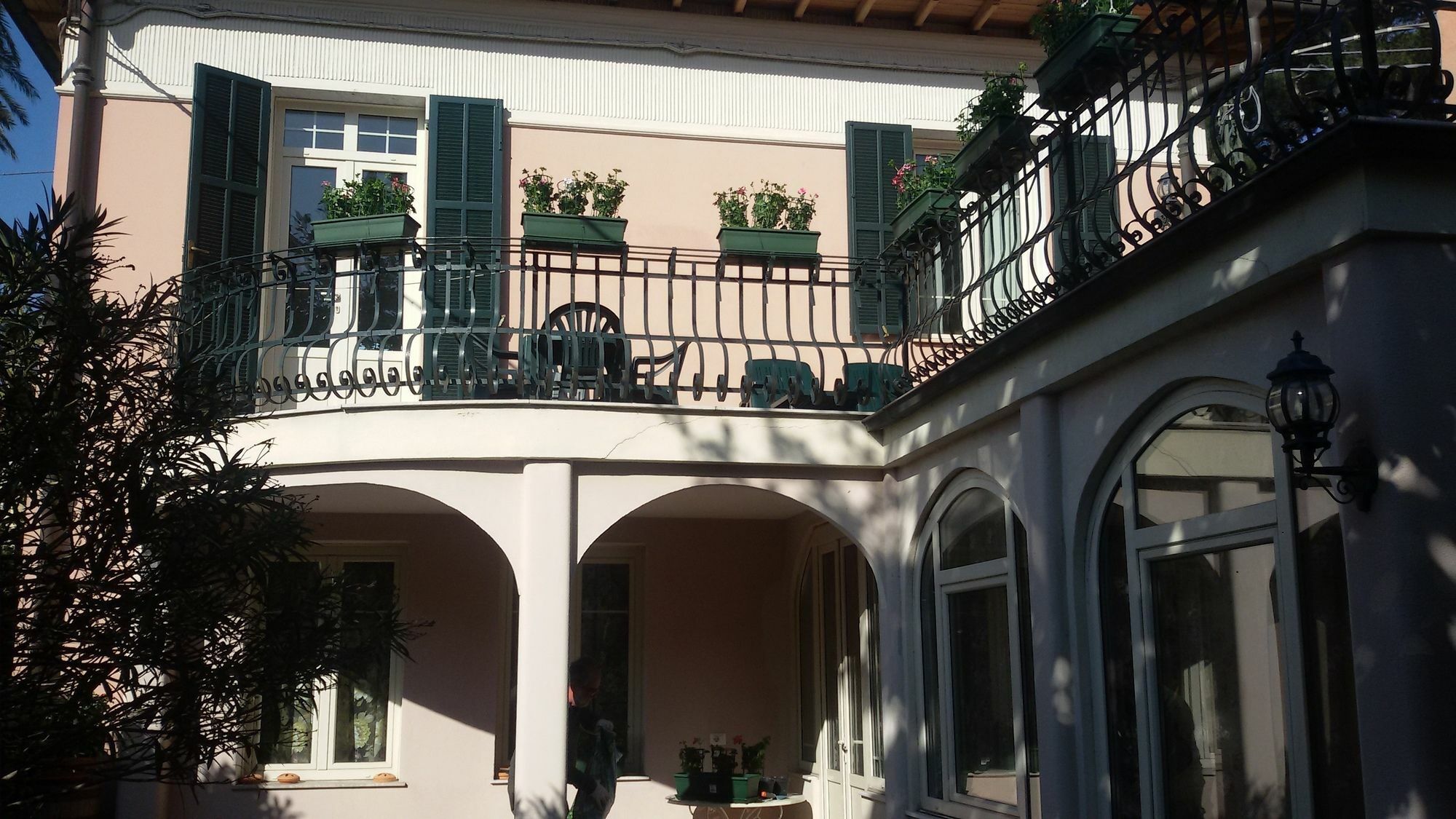 Hotel La Scogliera Bordighera Kültér fotó