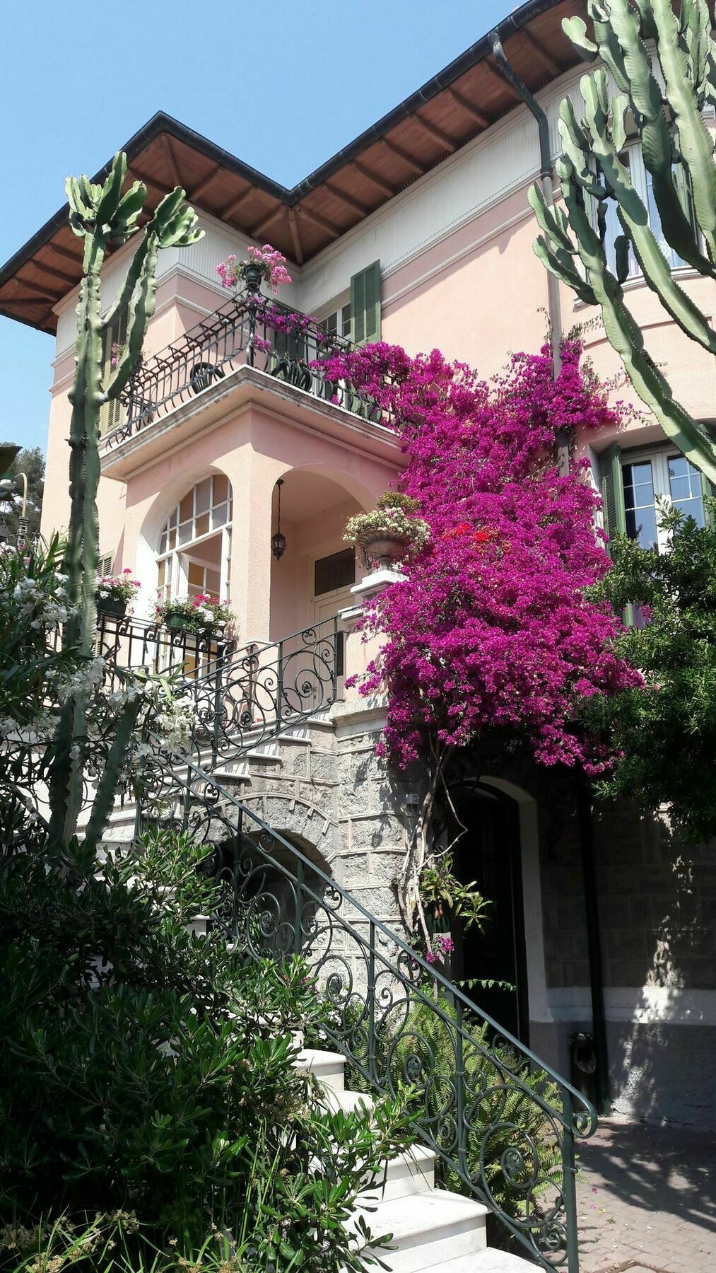 Hotel La Scogliera Bordighera Kültér fotó